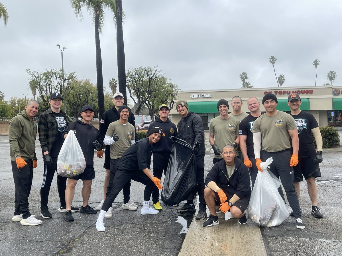RYJC_Dojo's tweet photo. Huge thanks to The RSO Basic Academy Class for coming in to give our club a much-needed spring cleaning 🥋💙✨ https://t.co/iYTuD3SQEq