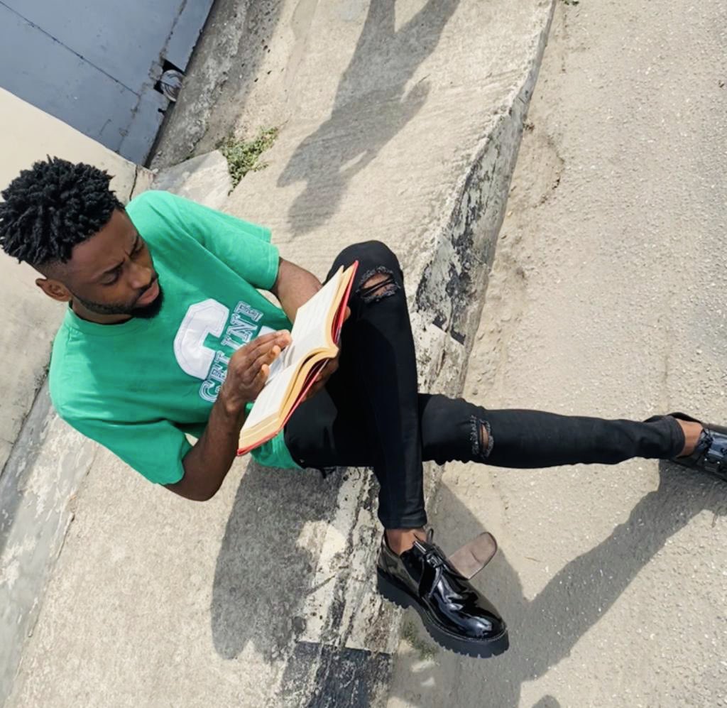 IGHALO2020's tweet photo. Be at PEACE ⚡️with “The Oxford👞 003”...
Pre-Order our LIMITED-EDITION ..
Available in 10 Pieces only .
Price-N35,500
Sizes- 39-46
Order via https://t.co/hbAeciuodL
Mr Peter Obi https://t.co/aMqcsSYmoT