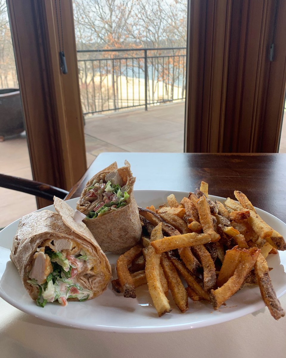 karstengrill's tweet photo. Hello all! Come on in to enjoy our delicious Pete’s Wrap served with fresh crisp fries OR sweet fries! Get in your car and be ready to experience delight in every bite!!!👍⛳️ https://t.co/XNSuNwp5wW