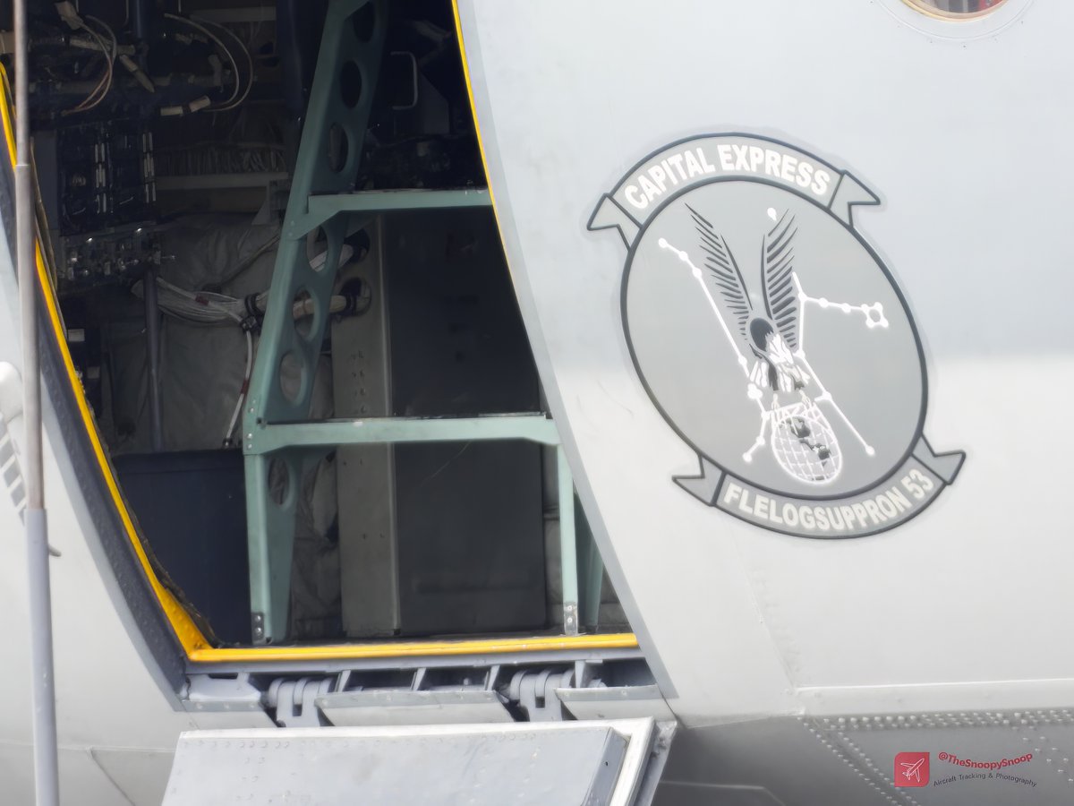 TheSnoopySnoop's tweet photo. #CNV3241 🇺🇸 US Navy C-130T #AE03DA 165315
Parked up @belfastairport prior to departure today
Arrived yesterday (see my feed for back garden arrival shots)
#AvGeek #Planespotting #aviationphotography #nikonphotography https://t.co/nBB7Ql84z9