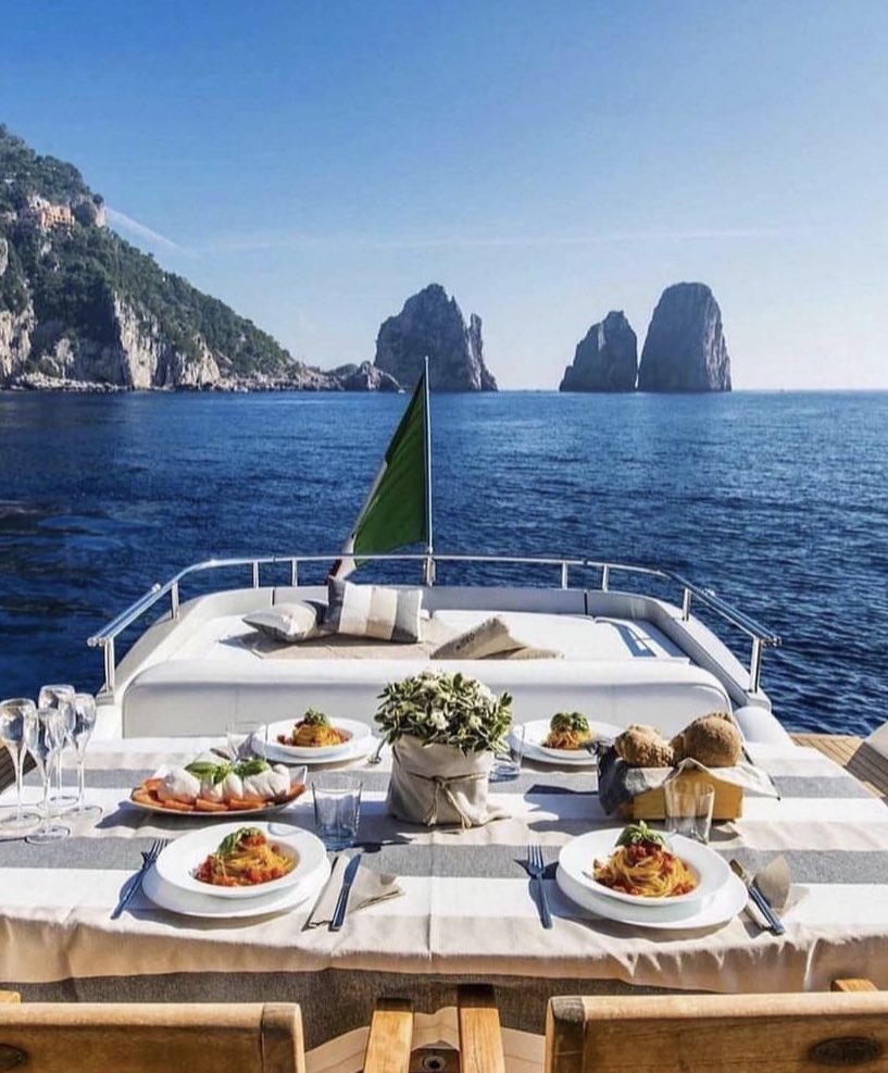 WORLD 2026 🌊 tweet media