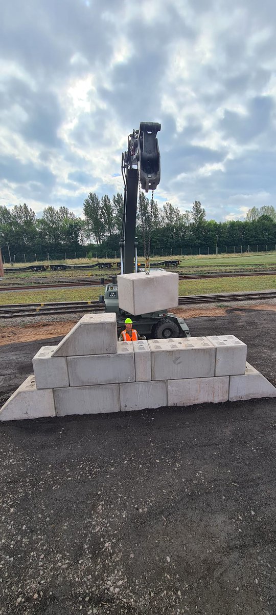 🇬🇧 507 STRE (Railways) tweet media