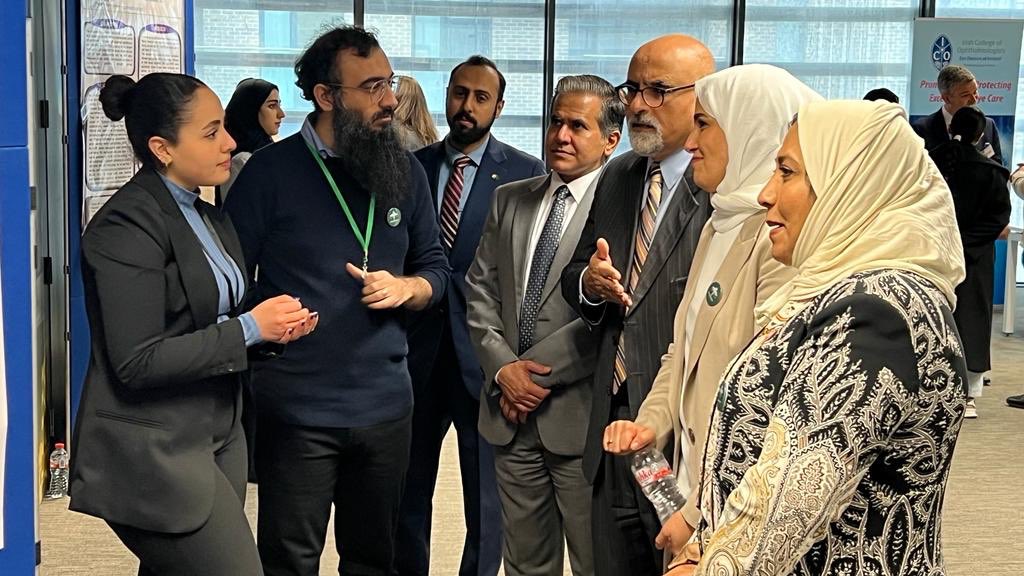 KSAembassyIE's tweet photo. افتتاح الملتقى السنوي للأطباء السعوديين في أيرلندا https://t.co/dOVQg00PE1 https://t.co/4vVWra1Nu0