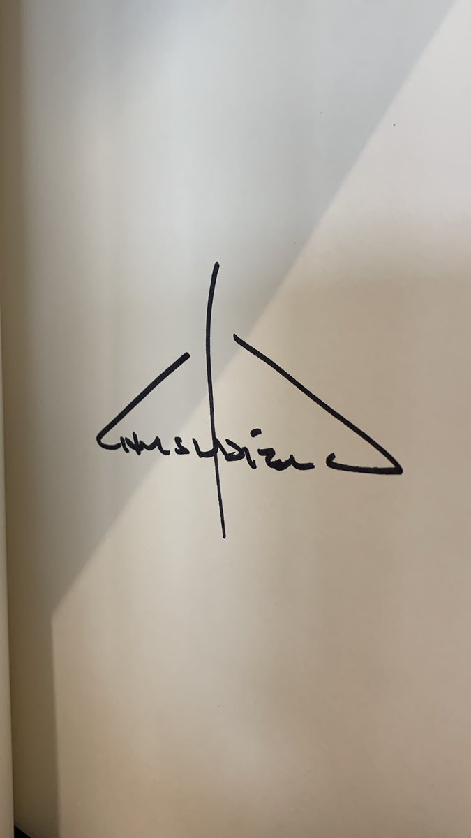 shamanpj's tweet image. This book is intriguing. I love Chris’s autograph too!  #apollomurders #chrishadfield