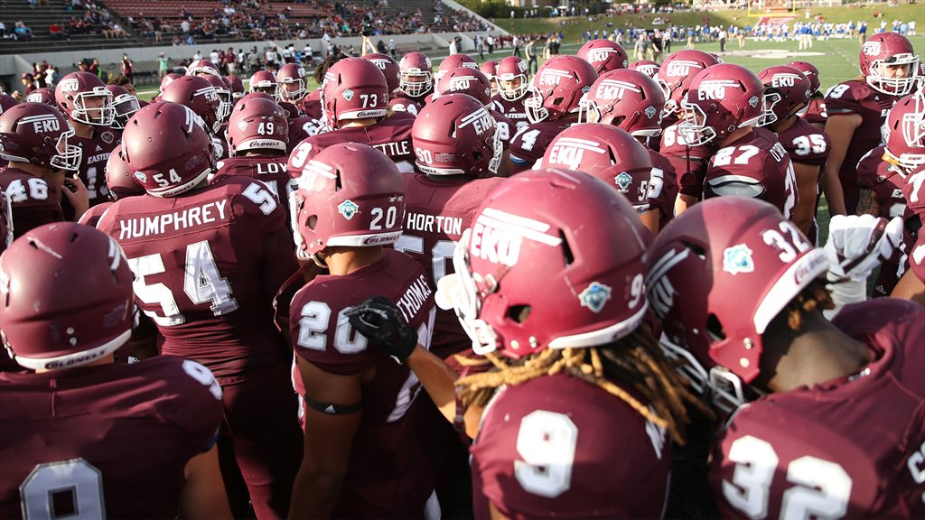 Extremely blessed to have received my first D1 offer from Eastern Kentucky‼️<a href="/Cox83Caleb/">Caleb Cox</a> <a href="/philipcj65/">Jimmy Barnes 💎</a> <a href="/CoachRaw_/">Coach Raw</a> <a href="/Bronco_Recruits/">Brookwood Recruits</a> @coachkatzbhs <a href="/LanceFendley/">Lance Fendley</a> <a href="/JeremyO_Johnson/">Jeremy Johnson</a> @Mansell247 <a href="/RecruitGeorgia/">Recruit Georgia</a>