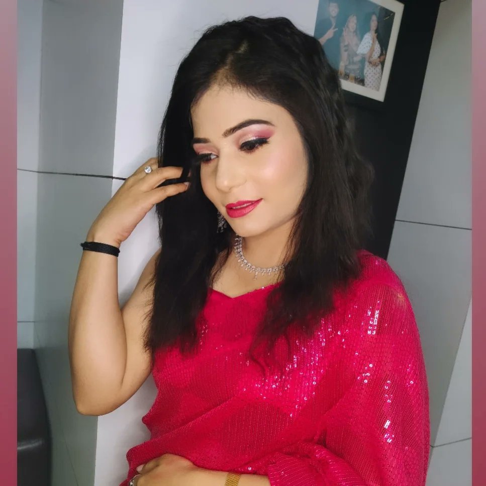 irubyofficial's tweet image. Party Makeup Look at @oraneofficial

⭐ MUA : @irubyofficial
⭐ Model : Veenu

💌 DM for Makeup Booking &amp;amp; Collaboration 

📍Delhi, India
#OraneInternational #Orane #Makeup #Makeuplooks #Engagement #MUA #MakeUpArtist
#OraneRuby #Trending #fyp #OranePitampura #MakeUpLearning