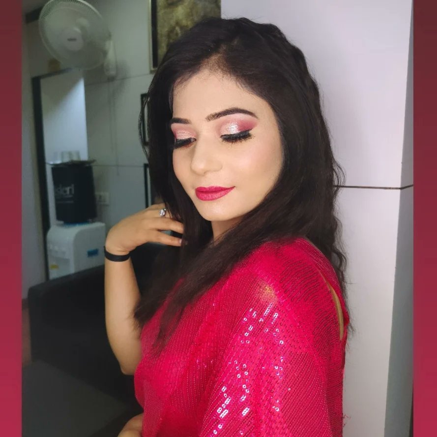 irubyofficial's tweet image. Party Makeup Look at @oraneofficial

⭐ MUA : @irubyofficial
⭐ Model : Veenu

💌 DM for Makeup Booking &amp;amp; Collaboration 

📍Delhi, India
#OraneInternational #Orane #Makeup #Makeuplooks #Engagement #MUA #MakeUpArtist
#OraneRuby #Trending #fyp #OranePitampura #MakeUpLearning