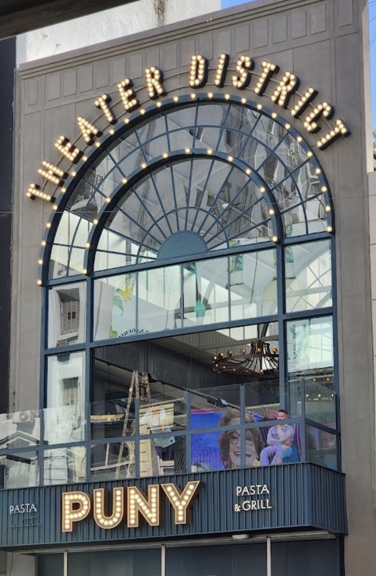 multiteatro's tweet photo. 📣 A partir del próximo miércoles el teatro tiene su restaurante!
En pleno distrito teatral de Buenos Aires llega “Puny” a la Av. Corrientes, el lugar de encuentro del quehacer artístico y su público.
¡Faltan solo 4 días! https://t.co/ghq5MmjHu2