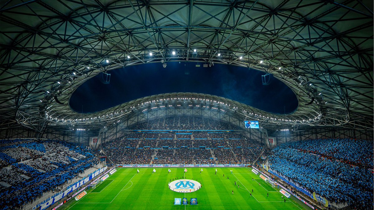🚨 Concours express : 2 places à gagner (en Ganay) pour OM vs Strasbourg au Vélodrome, ce dimanche. 

RT ce tweet et abonne toi à mon compte pour participer. 

T.A.S à 21h. Bonne chance ! 🍀
