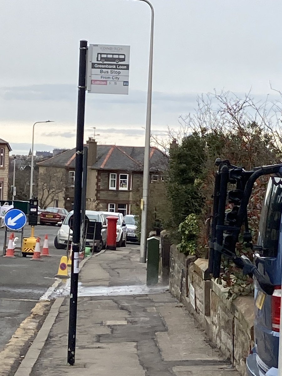 CLG2650's tweet photo. @on_lothianbuses  The driver of bus 1064 No.16 to Torphin would not stop at Greenbank Loan to let me  off as requested, saying it was in the middle of  temporary traffic lights. However the No. 5 following stopped. I was able to walk the extended distance, but others may not be https://t.co/odsTjLciKS