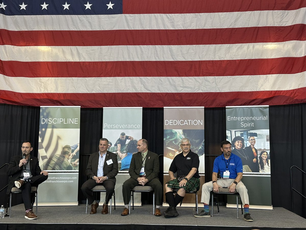 VetFranIFA's tweet image. A great panel on Veterans in franchising at the #VeteransFranchiseExpo! Great to have VetFran member and committee member @BigRon_bg from @ThresholdBrands on the panel, as well as Paul Huszar of VetCor. #OpenForOpportunity