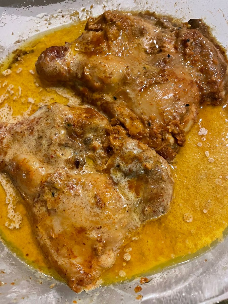 KungfuPasmanda's tweet photo. It's Aslam Chicken for dinner today. I improvised it a bit by adding masala from Achari gosht instead of normal tandoori masala. 

It's mind blowing!! https://t.co/wFECONhUfs