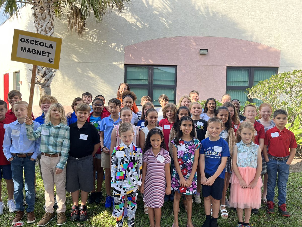 Osceola Scientists share their knowledge at the District science fair today! @MagnetOsceola @ern_natalie @JenniferN_VB