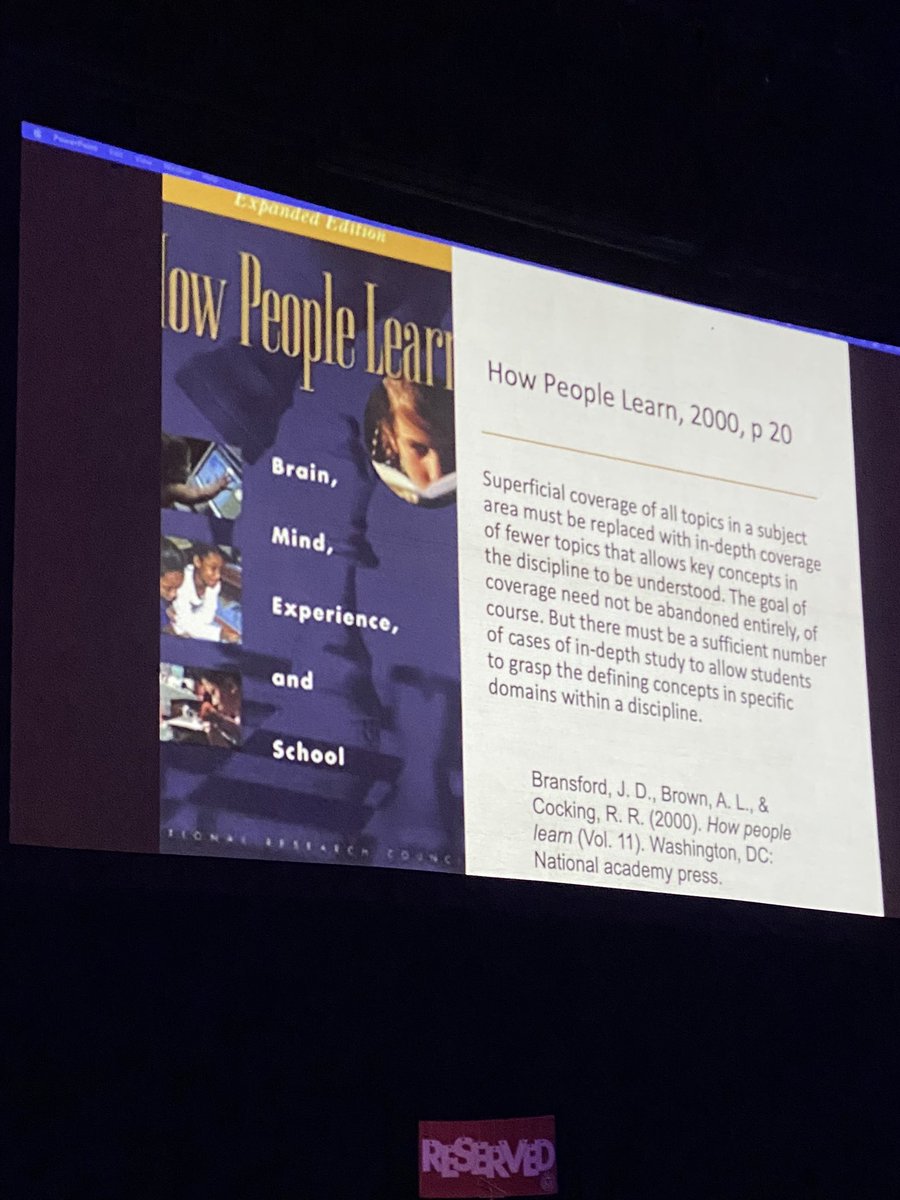 Miss Sara tweet media