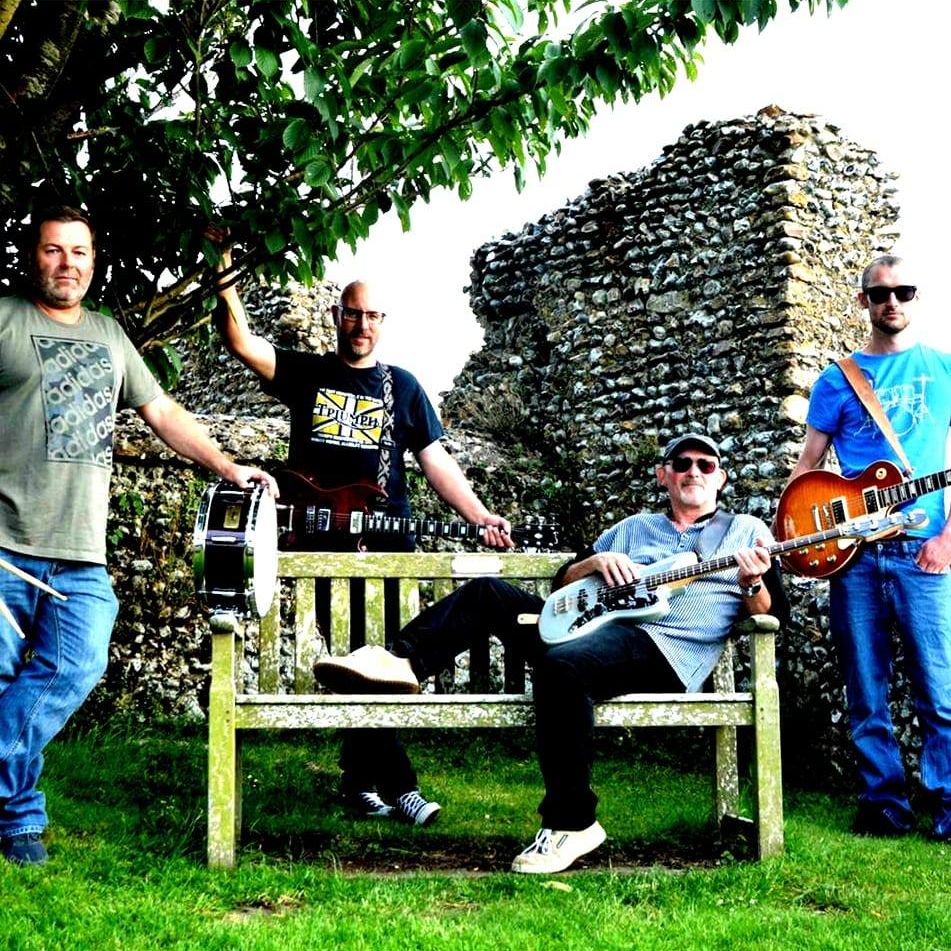 FakGinBeerfest's tweet photo. It's our 2nd day in 2 weeks! The 10th Fakenham Gin &amp; Beer Fest. 25 beers &amp; ciders, @blackshuckgin &amp; @katering4u 
Live music on Saturday 25 March: Fakenham Ukes,Martin Day, Blusonica &amp; @audioscenerock 
Come &amp; enjoy. Saturday entry £14/£5/£2 on the door or:
https://t.co/oZyFjKwNp1 https://t.co/2PuqjGzgPY