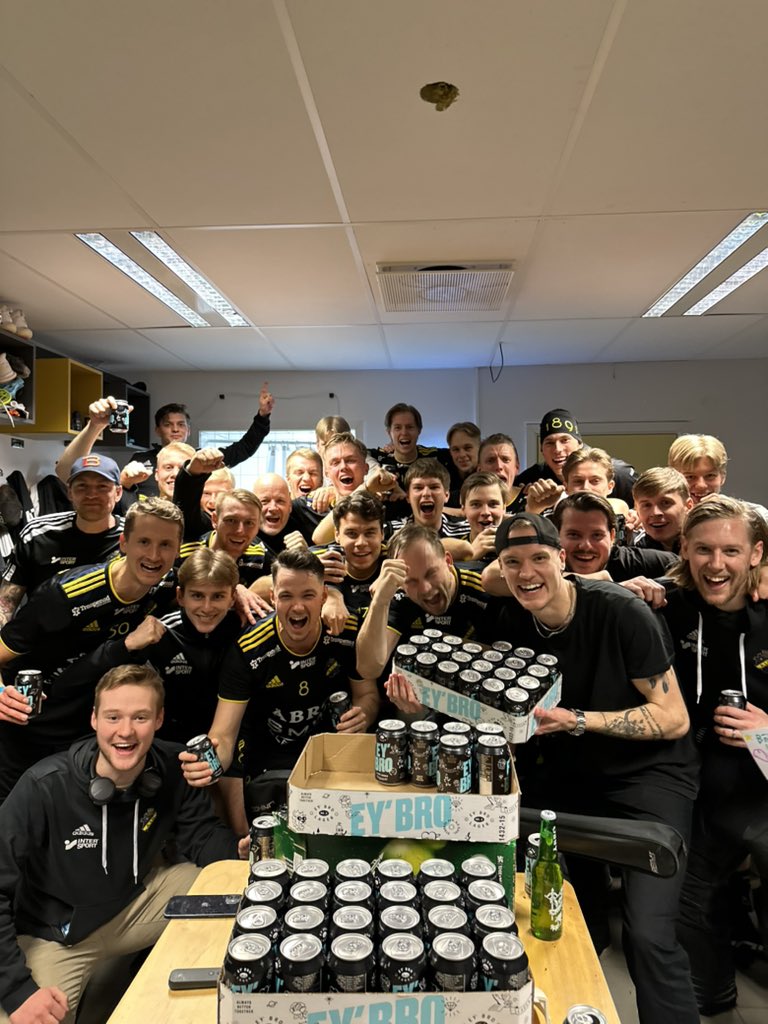 Erik Börjesson tweet media