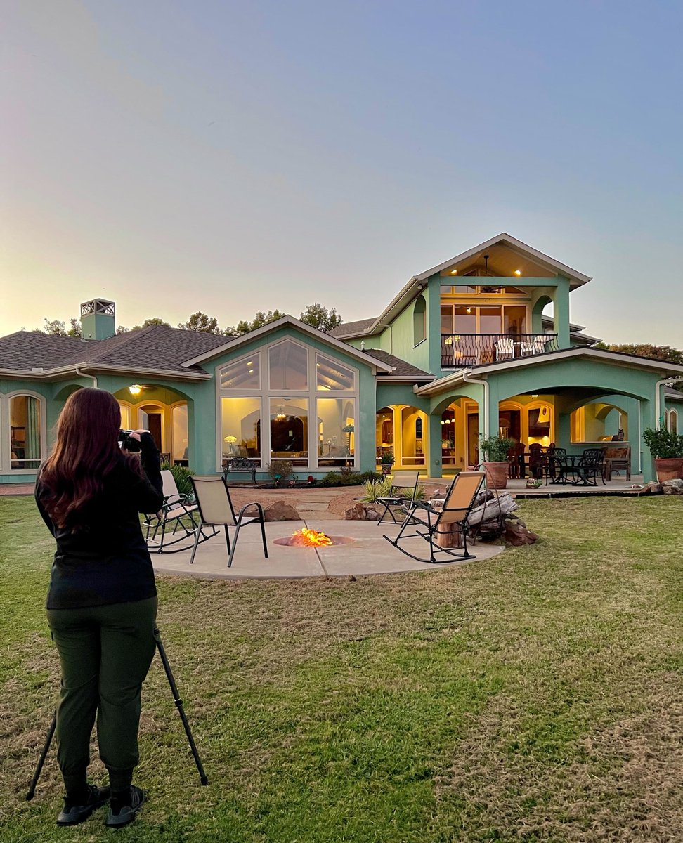 sharp_frame's tweet image. Capturing the world, one shot at a time! 📸🖤

#photographer #sharpframemedia #dallasphotographer #dallasrealestate #dfw #sanantonio #sanantoniot× #texas #sanantoniophotographer #realestate #sanantoniorealtor #behindthescenes