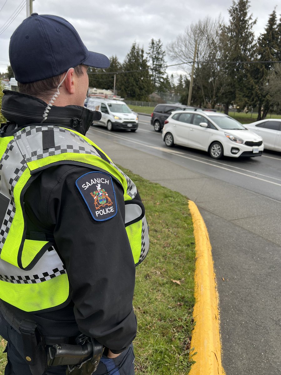 Working with @BCHwyPatrol CRD IRSU yesterday in Saanich, our combined enforcement of 5 hours resulted in 80 violations cited, 50 of which were motorists using their phones while driving. Please #LeaveYourPhoneAlone and focus on the road and your surrounds. #DistractedDrivingMonth