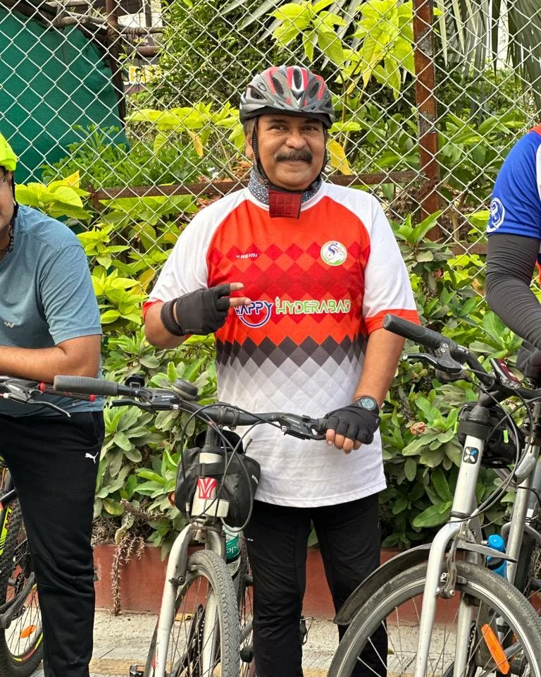 #Happyhyderabad #cycling at #NecklaceRoad  #hyderabad

Thank you Prathapa R. Avva  for organising 

Thank you everyone for joining

#CyclingCommunityOfHyderabad 
#ResetHyderabadWithCycling 
#HappeningHyderabad
#CyclistsOfHyderabad 
#hyderabadCyclingRevolution