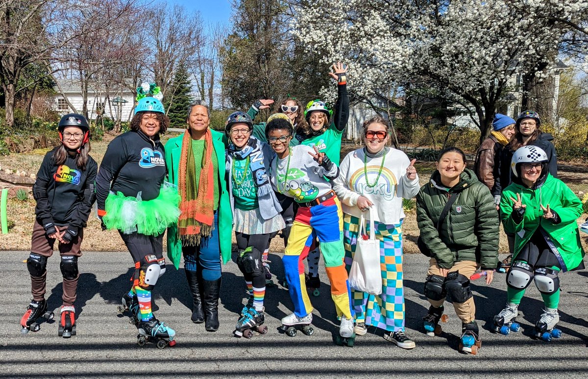 MichelleforVA's tweet image. What a fun morning at the St. Patrick&apos;s Day Parade in Old Town! I even met ppl who love skating as much as I do (@NOVARollerDerby) and so many more who make living here simply amazing. #OneCommunity
#OneCommonwealth