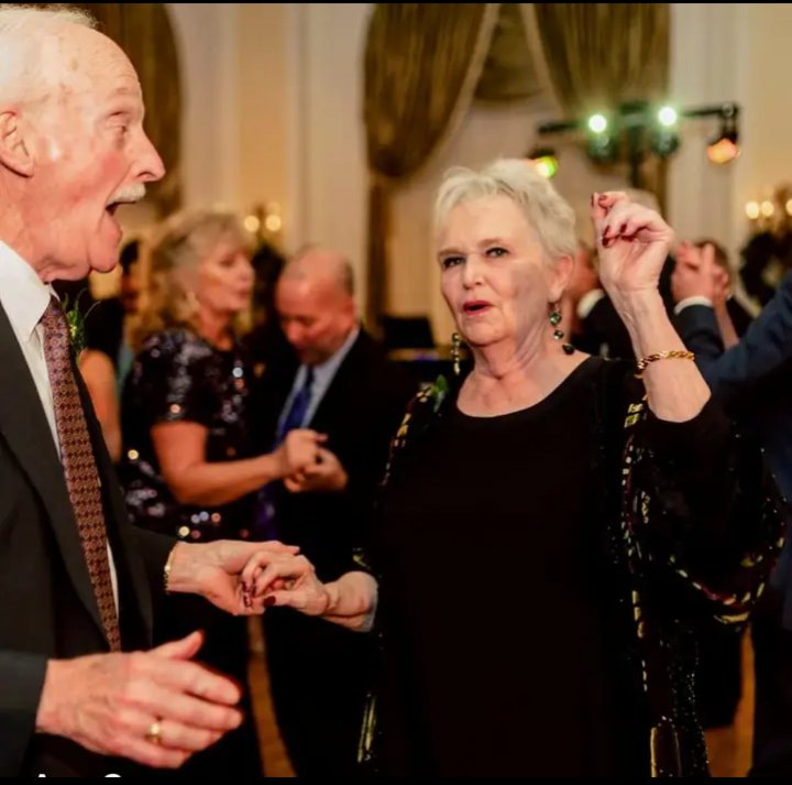 My Mom is 82, the lovely lady on the right. To the left is her brother, Bill, who is 84. They both still work in their passions and move their bodies daily. This is how you age. Dance like nobody's watching ❤️ 💃🕺 #aging #agingbody #Passion #dance #Dancing #selflove