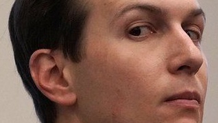 anyonewantchips's tweet photo. The thing about Hunter Biden is the way Jared Kushner led Trump’s Covid response despite being totally unqualified & willfully did nothing as Covid hit blue states the hardest & Americans died - because he thought if Democratic governors were blamed, Trump would benefit. https://t.co/RWral7abCN