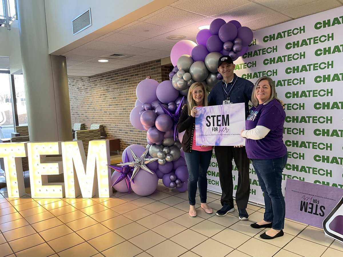 hollowayreader's tweet photo. Celebrating #STEMforHer with local advocates who work diligently to promote STEM for All. Thank you Josh Sneideman for all you do! https://t.co/dOOx30fPtM