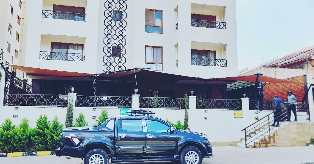 Authentiqshades's tweet image. Get early  #EASTEROFFER of upto 20% on Unique and High quality Parking Car Shades, Privacy Fence Screens, Shade Sails, Pergolas , Roofing and RHS fabrication for industrial, Residential , Institutions and Private Business premises.
Call/WhatsApp us on 0725 629 840