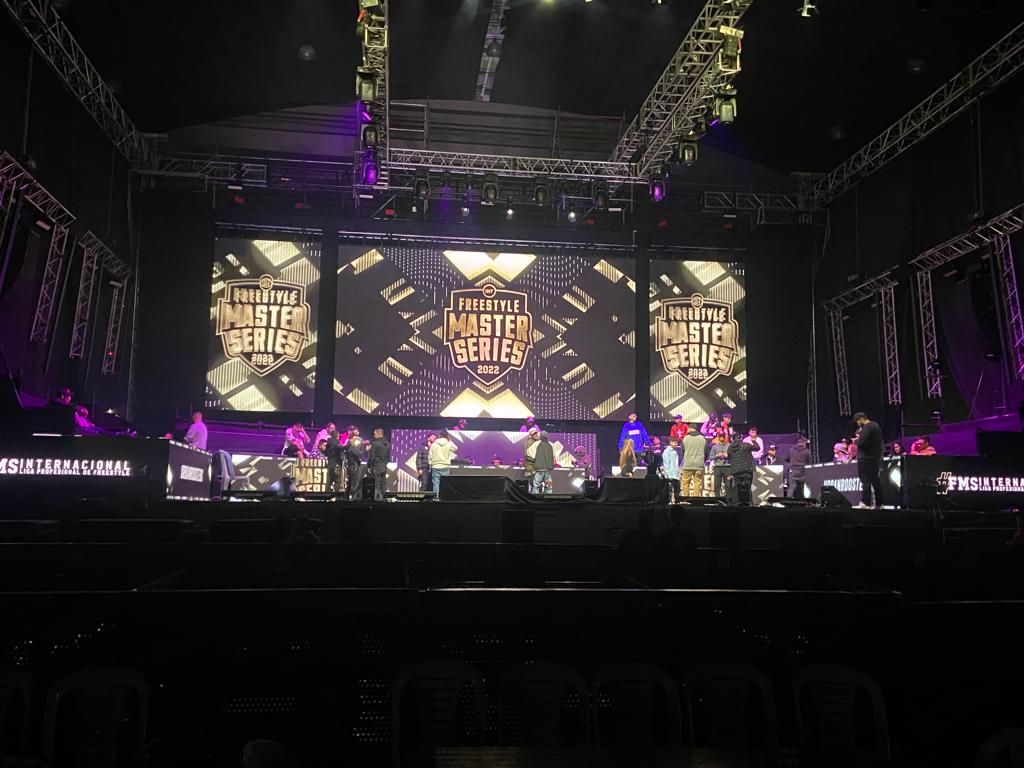 AUrbanroosters's tweet photo. Ultimando los preparativos...
❤️❤️❤️❤️❤️❤️❤️❤️ https://t.co/dpfvXTwquz