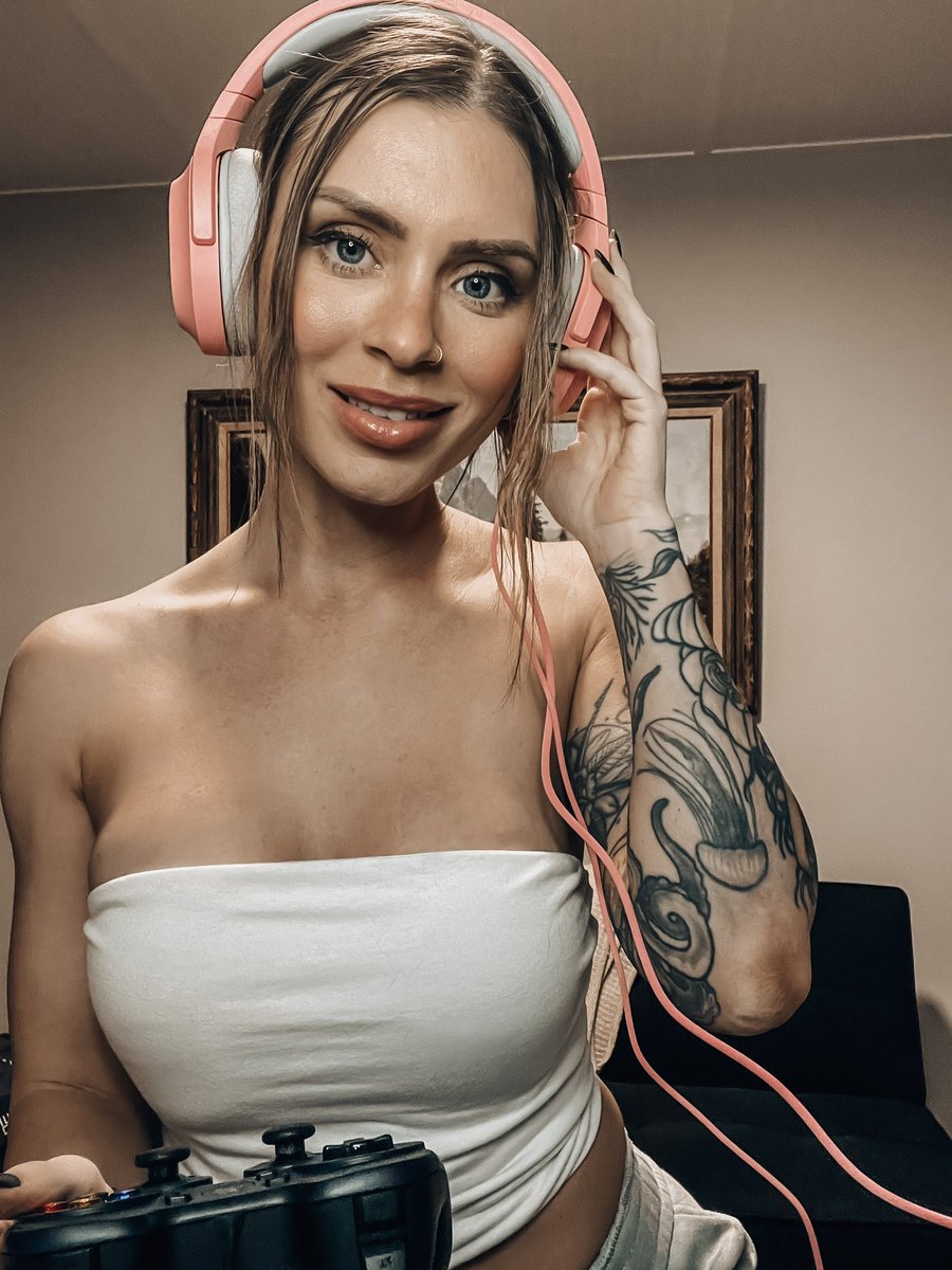 Kayla Martin tweet media