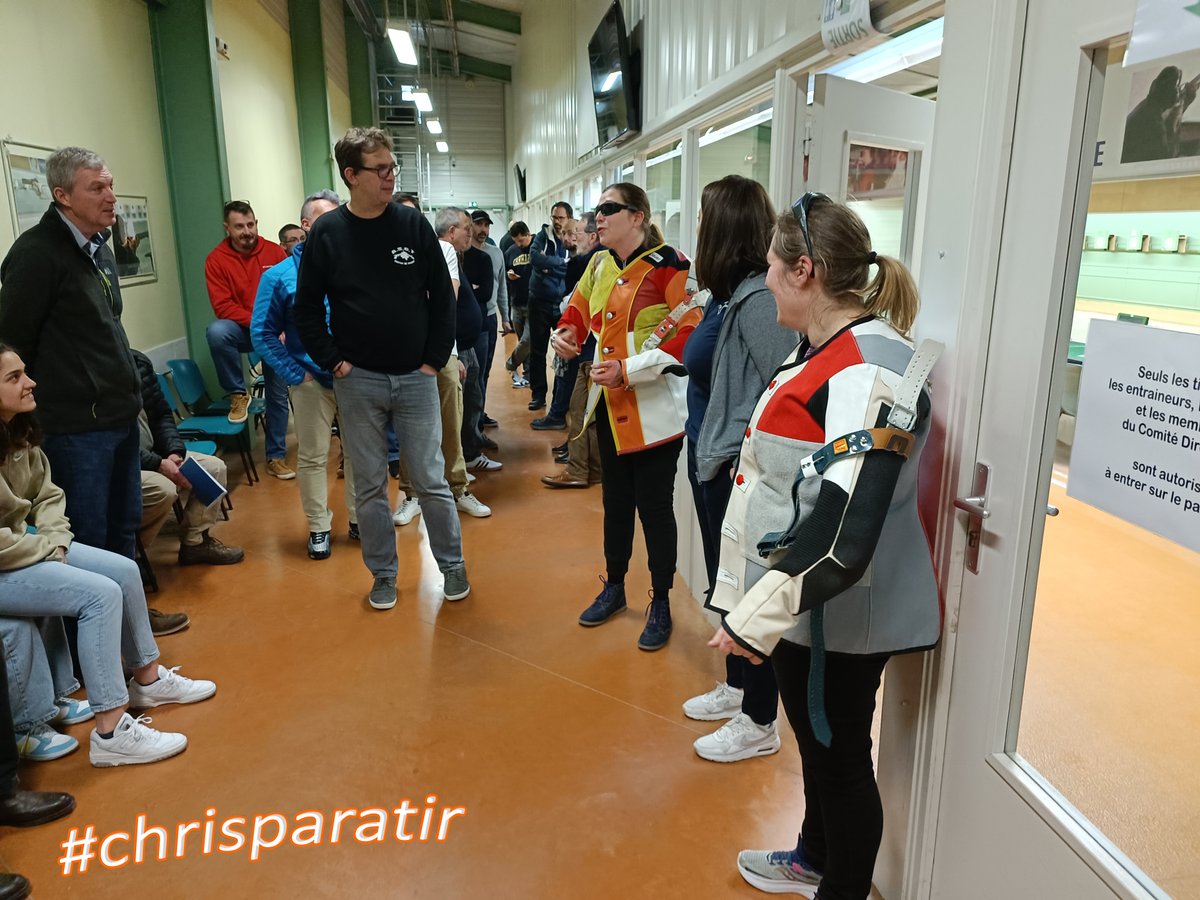 chrisparatir's tweet photo. suite du travail en debout et couché, rencontre avec Yannick Villanneau et tous les participants a la formation du brevet fédéral....
#harmoniemutuelle #teamsportdijon #handisport #paratir #malvoyante #tirsportif #viasspro #sportive  #chrisparatir #visuallyimpaired #sportféminin https://t.co/9OMEwNLYV5