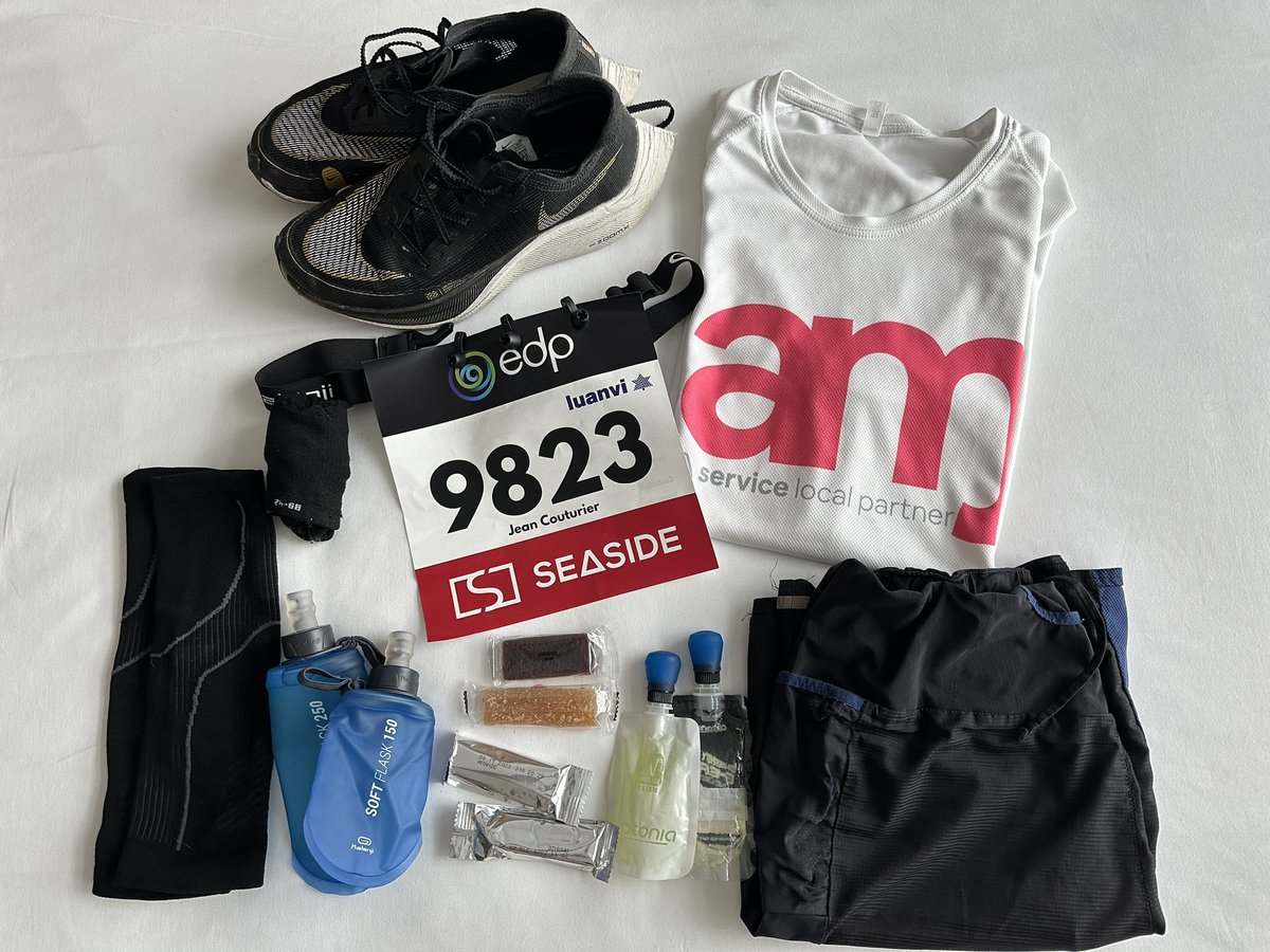 AmjConciergerie's tweet photo. La #TeamAMJ est prête pour le départ du Semi Marathon de Lisbonne a 11h (heure française), suivez moi sur le lien suivant : https://t.co/M0SHgjRIRJ #edpmeiamaratonadelisboa #france #lisboa #runlisboa #runlisbon https://t.co/4RaMgdVu0b