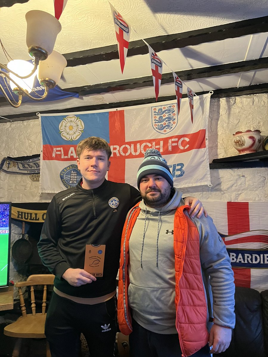 FULL TIME: <a href="/GilboPhoenixFC/">Gilberdyke Phoenix FC</a> 1-2 Boro

Wow where to start. A game full of controversy . Wilko goal in the first 8 seconds. Mitch saw red after 30 (sus). Few mouthpieces on side line 👀 Semi finals here we goooooo 🫡

Goal scorers:

@joshwilko01 ⚽️ 
<a href="/Jack_Almond1/">Jack</a> ⚽️

MOTM: Roy 🦀