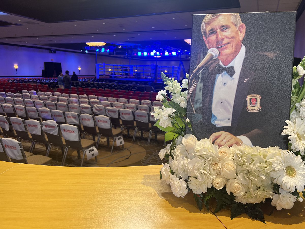 CBNPromotions's tweet image. Kenny was looking upon us last night! Great crowd, great action. In his memory we are thankful to the boxers for their effort and the fans for their love. @AlexCamponovo #thompsonboxing