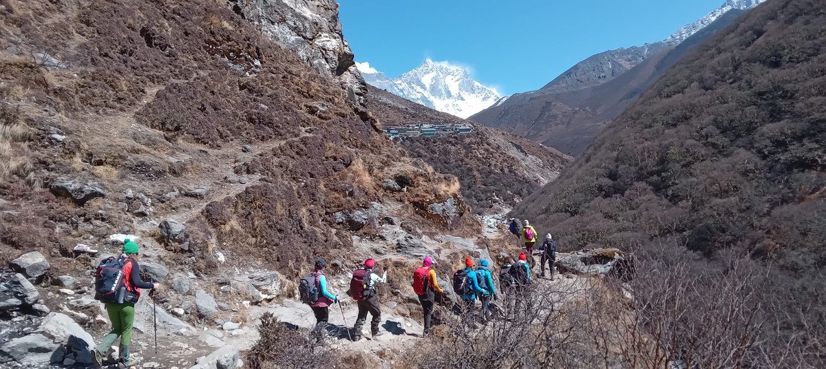HimalayanTrips's tweet photo. Trekking in Nepal is an adventure of a lifetime. 
https://t.co/pTp4cNYyUs

#trekkinginnepal #trekwithrajbalatreks #Nepal #thehimalyantrips #rajbalatreks #nepaltrekking #Everest #annapurna #kathmandu #visitnepal #nepalnow #tourwithrajbalatreks https://t.co/2SPcU8mB6U