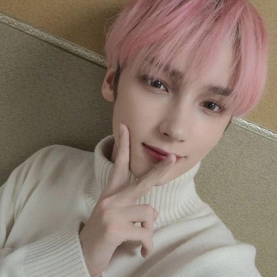 hey, my name is Rafe <3
- '03 liner ( 19 )
- looking for moa, stay, engene, carat and atiny moots
- '06 and before preferably