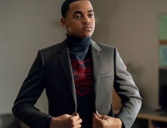 iamblackmyth's tweet image. Tariq.............OR......... Franklin  ??