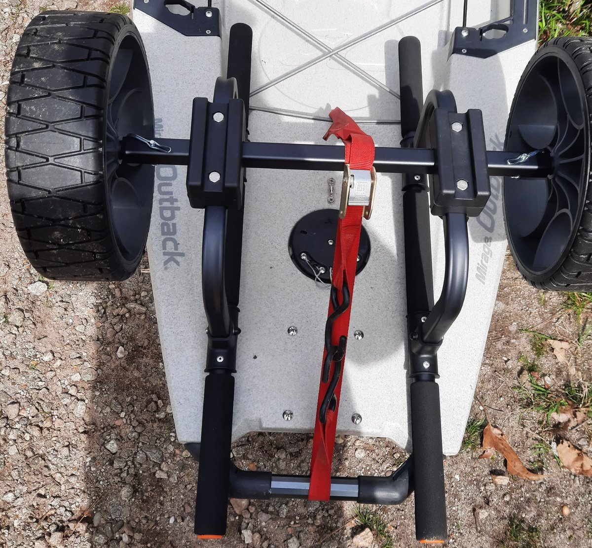 DanLeissner's tweet photo. Wilderness systems cart, mounting it on the back of my Hobie Outback, no need to break it down or carry it back to my truck 🤪 https://t.co/J0mLTz0hF0