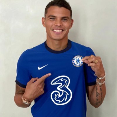 MakariNasir's tweet photo. The enthusiasm and passion Kulibally, Fofana, Cucurella, Badiashile and Challobah use to play in the absence of Thiago Silva is so encouraging and pleasing
#tsilva , #Conn , #Dodgers https://t.co/6THnnxWu0C