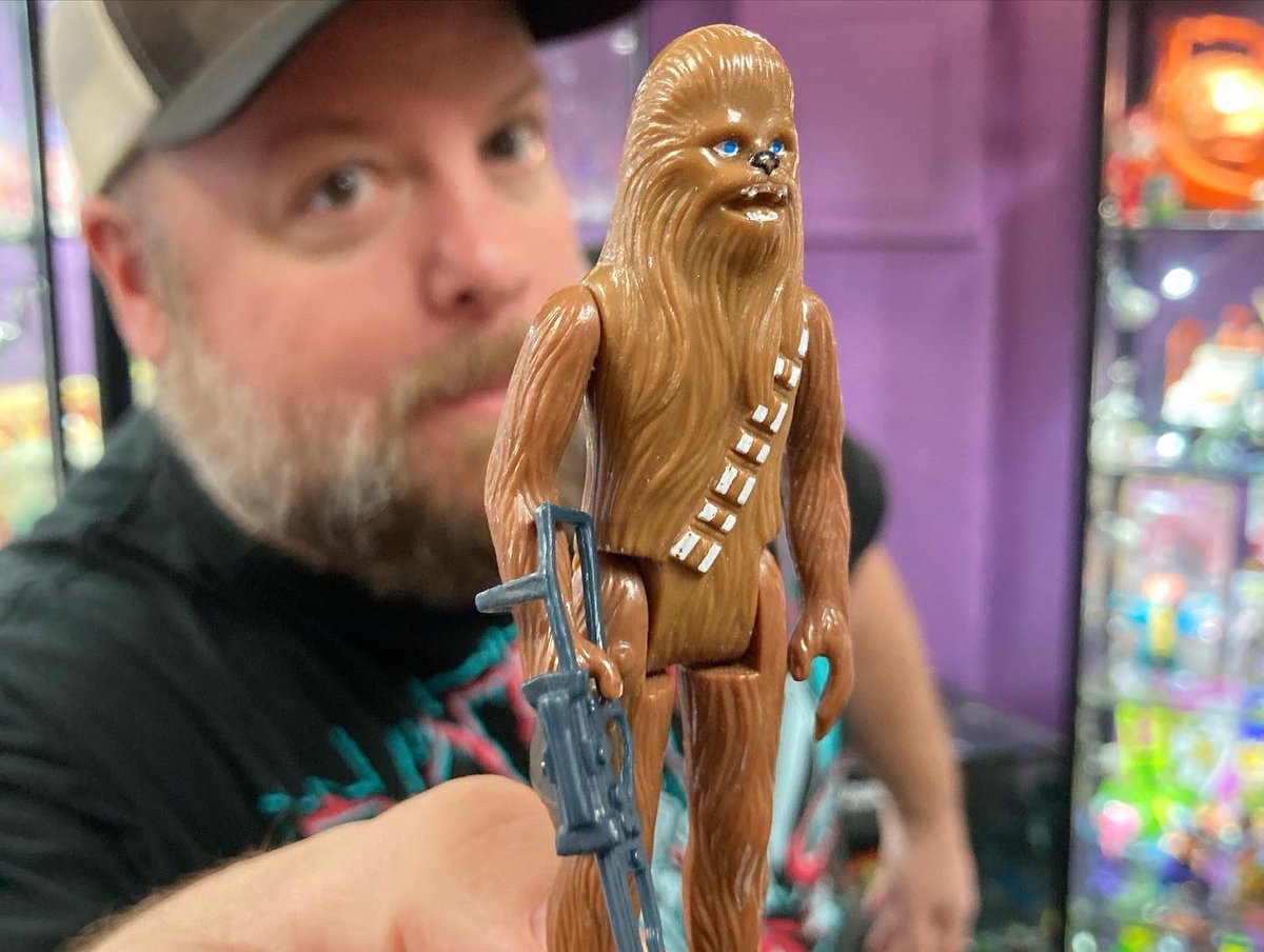 AustinBooks's tweet photo. Welcome to Austin, SXSW visitors!

While in town, stop by Austin Books &amp; Comics. We’re a 6000 square foot family-owned comics wonderland! 

Check out the jaw-dropping assortment of pop culture art at Guzu Gallery!

The vintage collection at Outlaw Moon Games &amp; Toys will amaze! https://t.co/492zmvgAfY