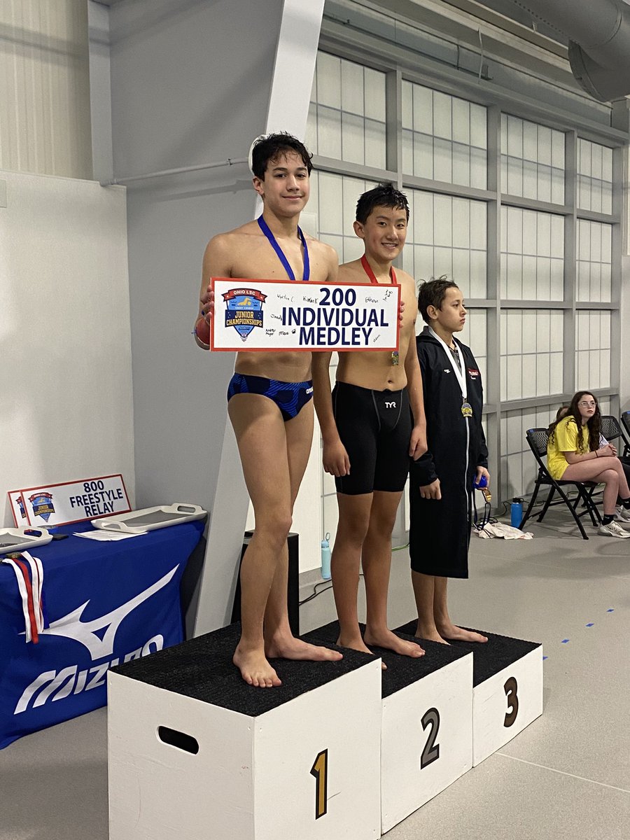 DublinSwimTeam's tweet photo. Highlights from Day 2 finals of JCs! Jacob Nadur and Ethan Liu went 1-2 in the 2IM, David Shaw and Aidan Frazier went 1-2 in the 4IM, Aiden placed 3rd in 1br and Ethan won 1bk! https://t.co/FV0cOHmLQq