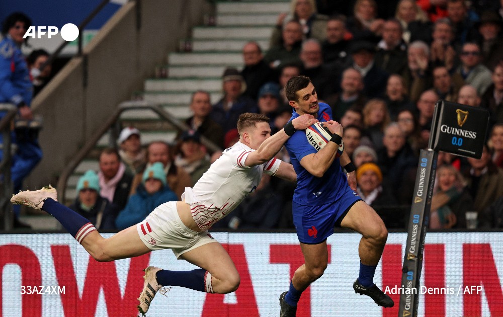🏉 Grâce à pas moins de 7 essais et plus de 50 points marqués, la France remporte une victoire historique (53-10) face au XV de la Rose à Twickenham  #6Nations #ANGFRA