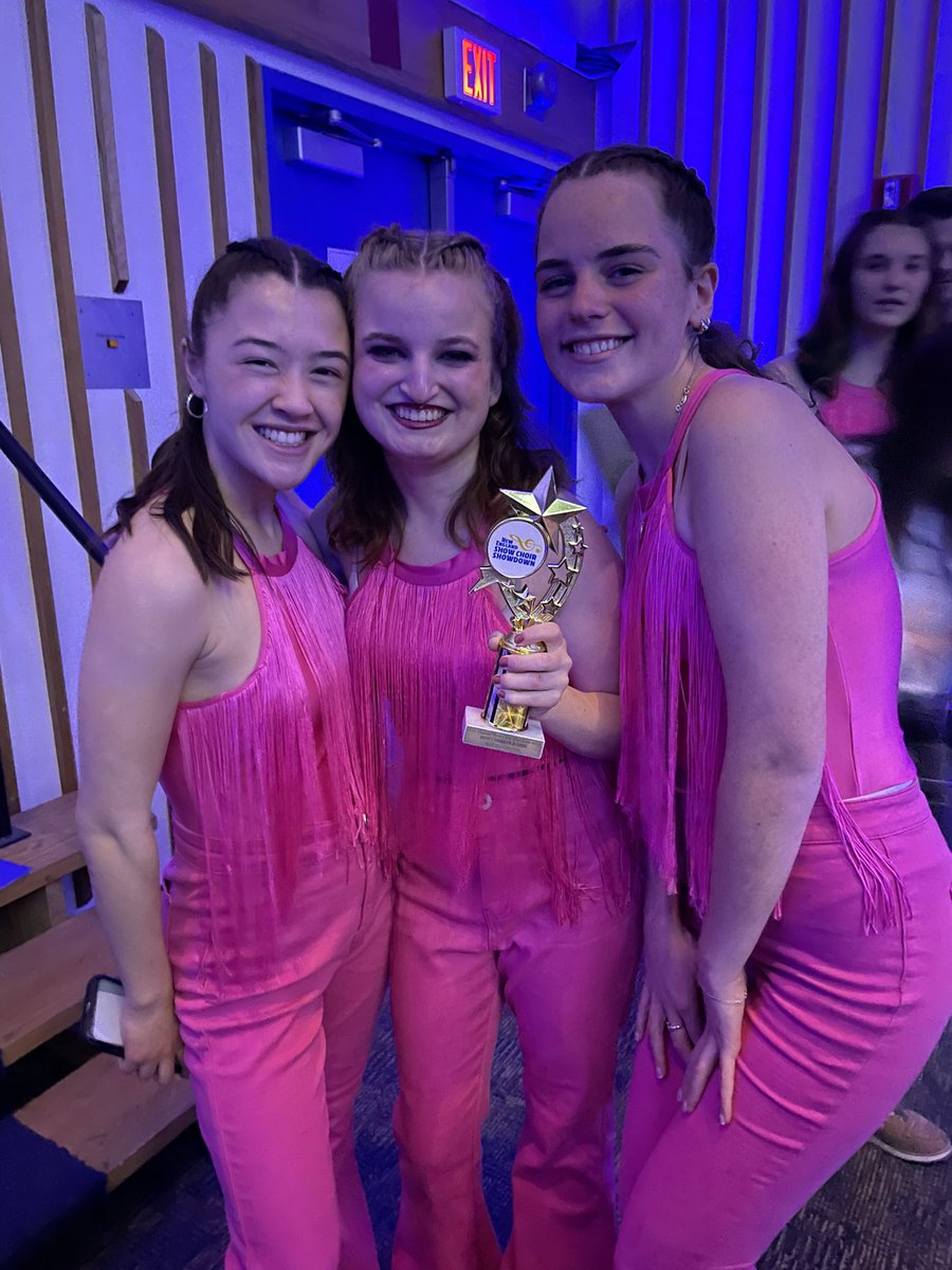 🏆 First place at #nescs23 💥 goooo Natick High School West Street singers! #natickhighschool