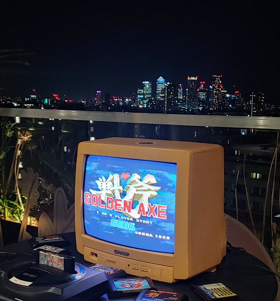 theREZtron's tweet photo. Axe and the City #SEGA #Retrotainment https://t.co/QGEE5YEKMJ