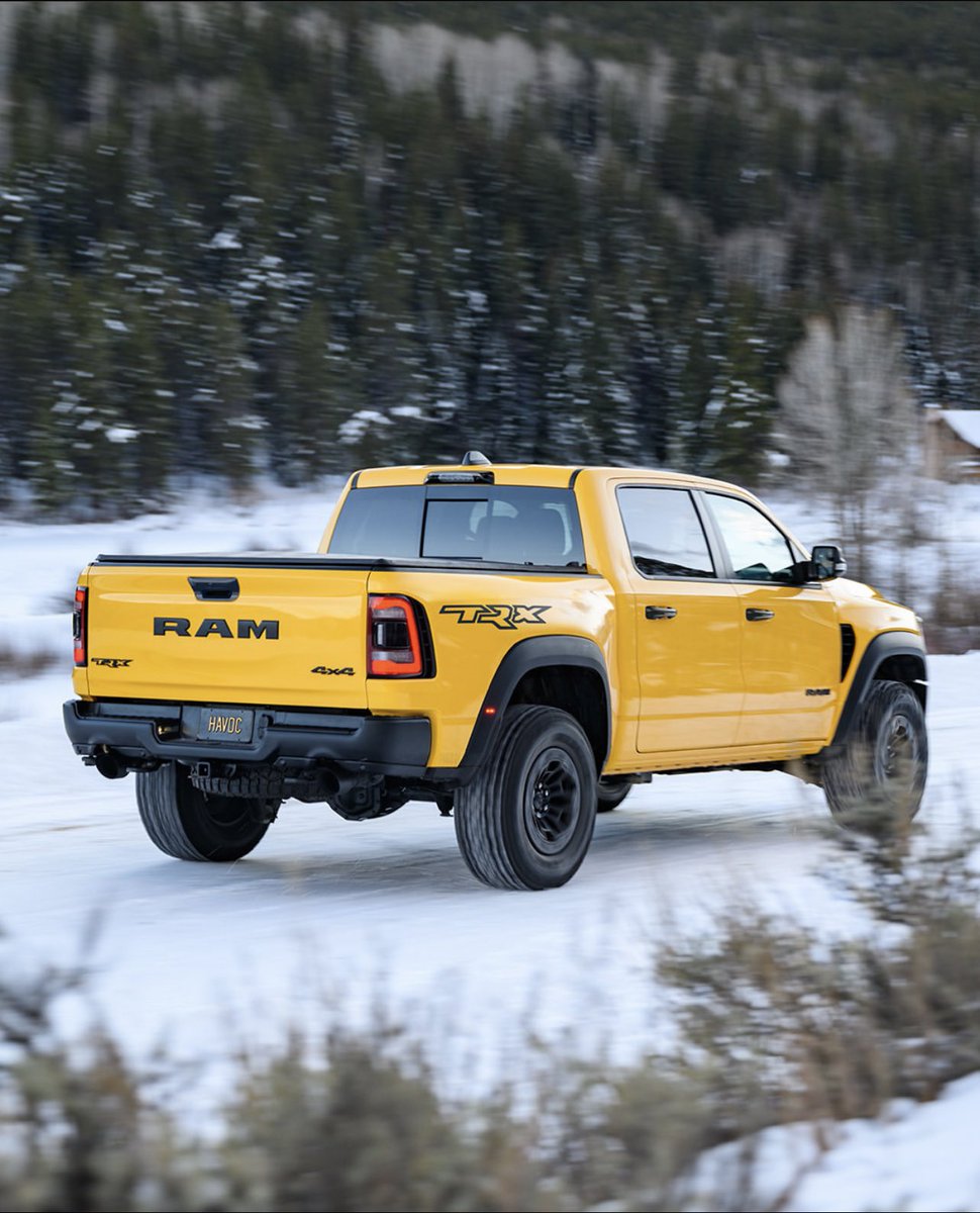 SureskyCDJR's tweet image. Forecast calls for nothing we can't handle. ☃️

#RamTRX #Havoc #SureskyCDJR #middletownny #goshenny