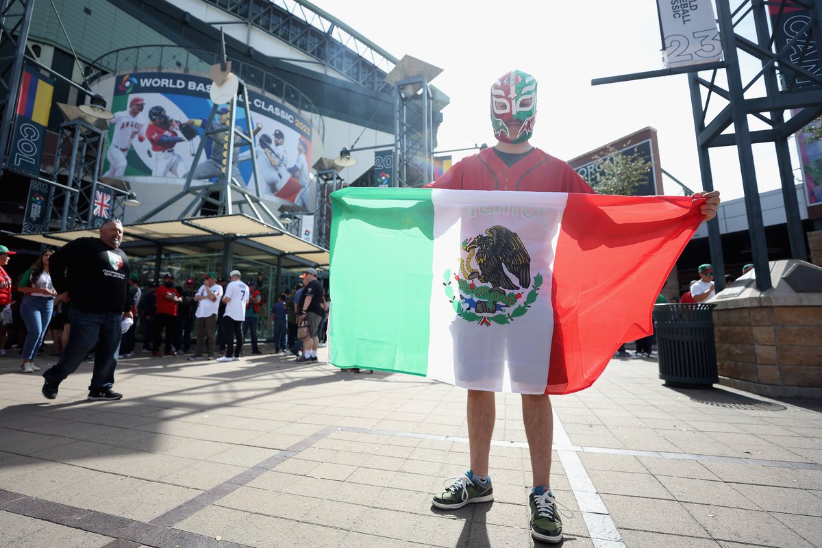 FOX Sports: MLB on Twitter: "Mexico fans are showing out in Phoenix for