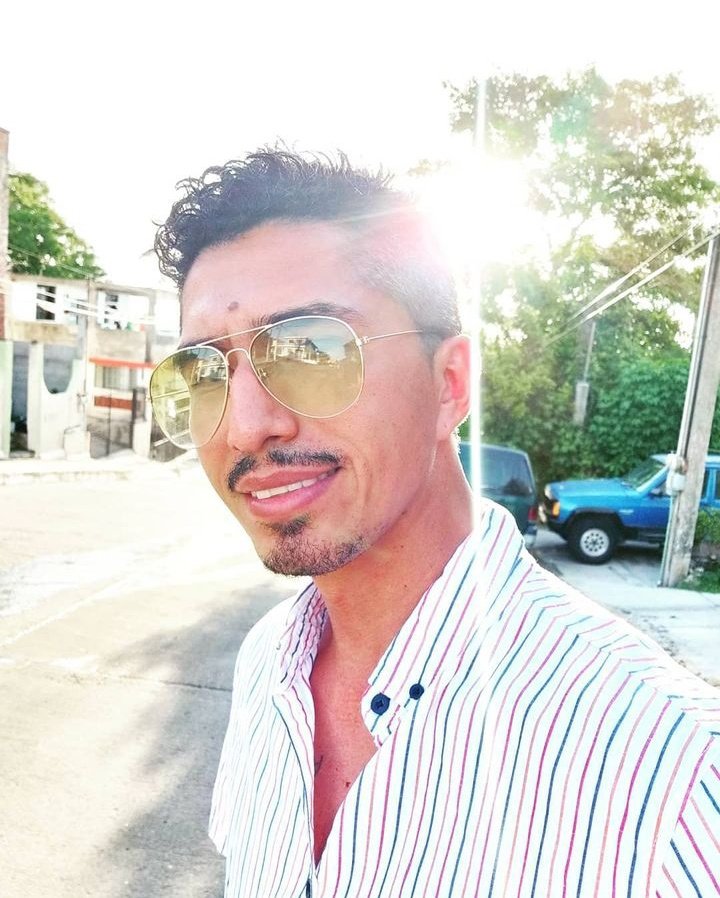 fher_towers's tweet photo. Si ven ese sol de fondo?
Pues se siente más perro de lo que mira...
🥵🥵🥵🥵
Neta, de favor... Send micheladas!!!
De perdido en fotos... https://t.co/9fSOvo9mos