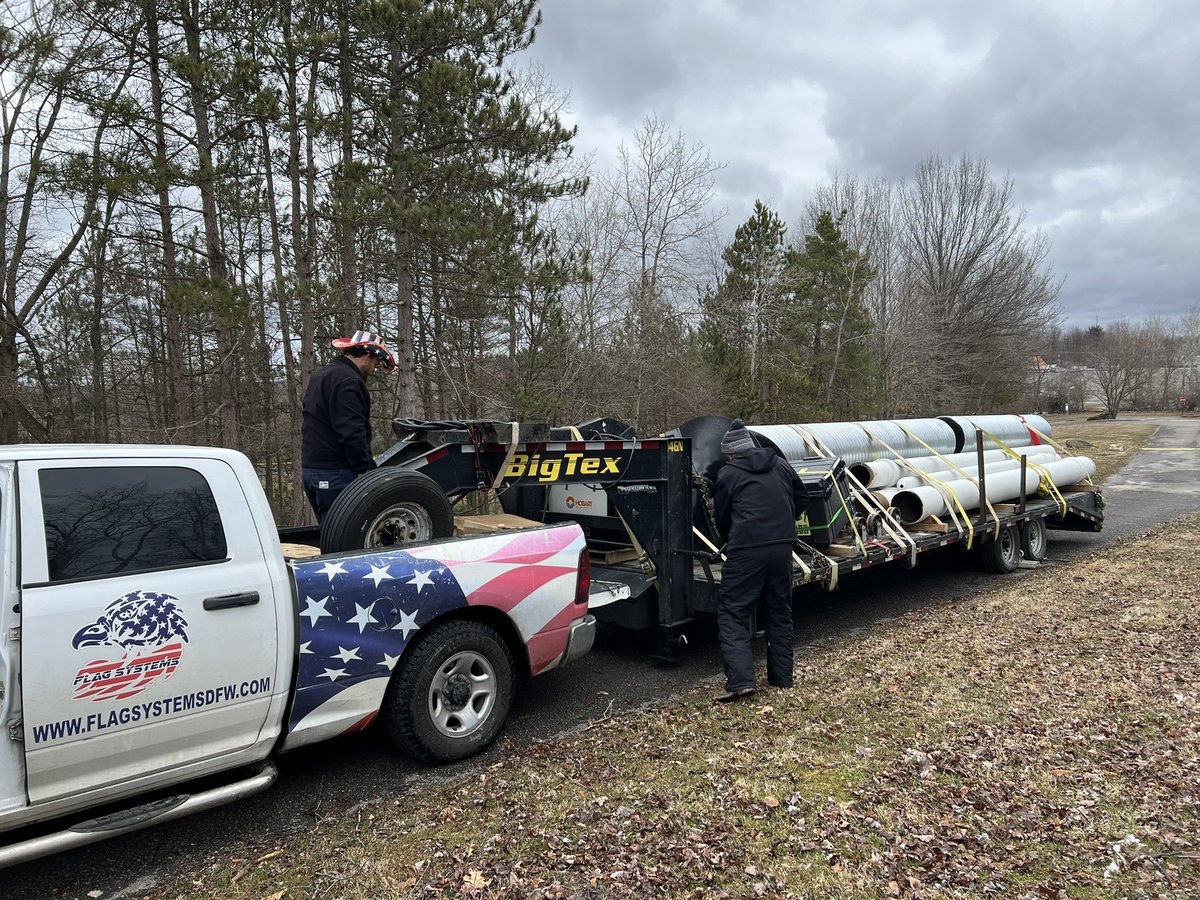 JondavidRLongo's tweet photo. At SlipperyRockParks&amp;Rec to drill to place a 150FOOT flagpole to fly a 40x80’ USFLAG

Our project, when complete, will surpass Wooster, Beaver, Fairmont, Erie, and Buffalo’s flag projects, making SlipperyRock home to the largest and highest flying American Flag in the region https://t.co/YXDOdUX51L