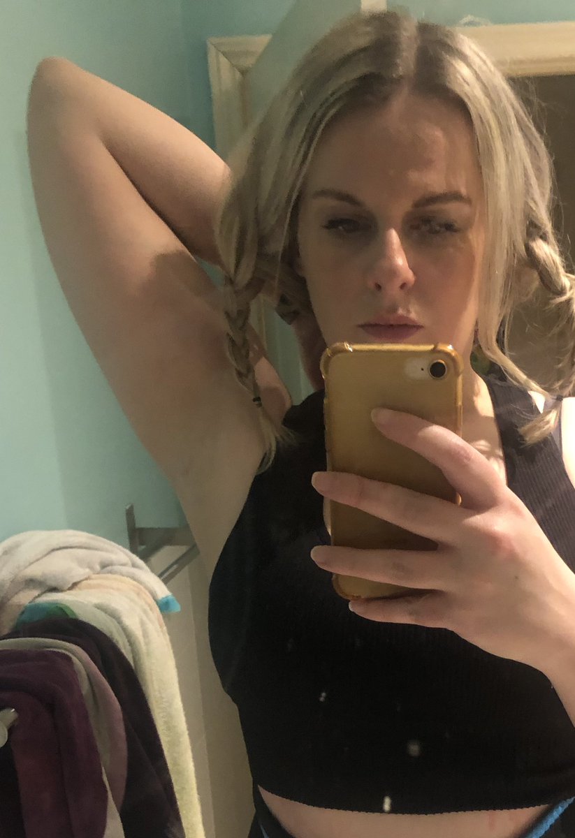 Supertanskiii tweet media