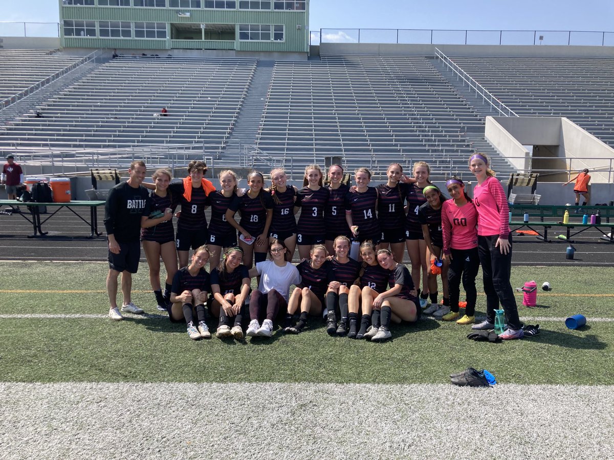 Season ending 4-0 win!!  May not have been how we wanted it to go, but we finished it right!  Love this team and bigger things ahead, on and off the pitch. #family #HWPO